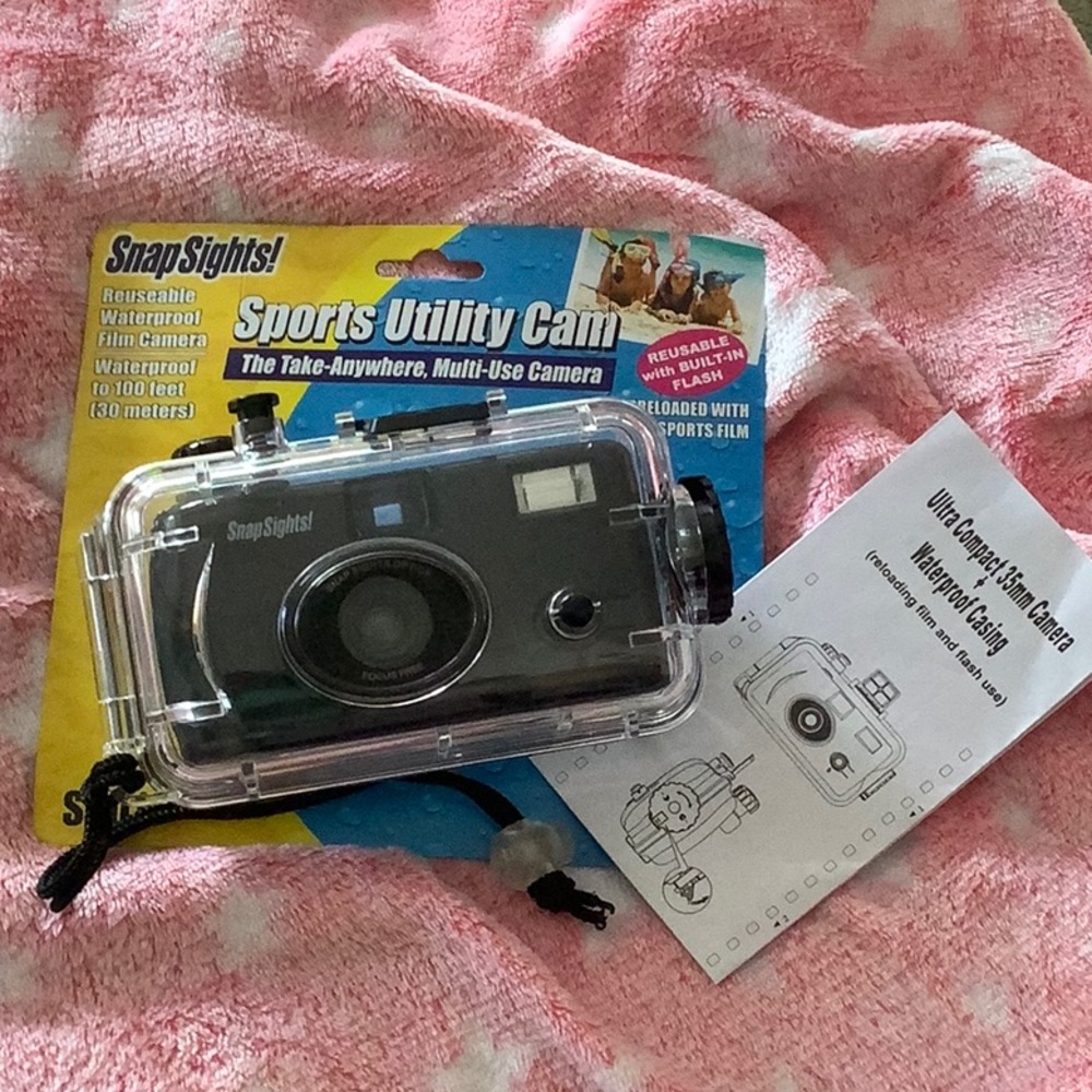 Sports utility camera, waterproof 35 mm preloaded New